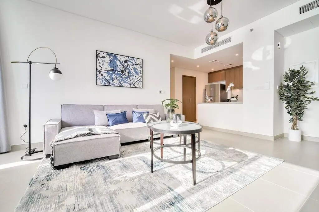 Luxury 2 Bed With Bluewater Views & Infinity Pool Apartment Dubai